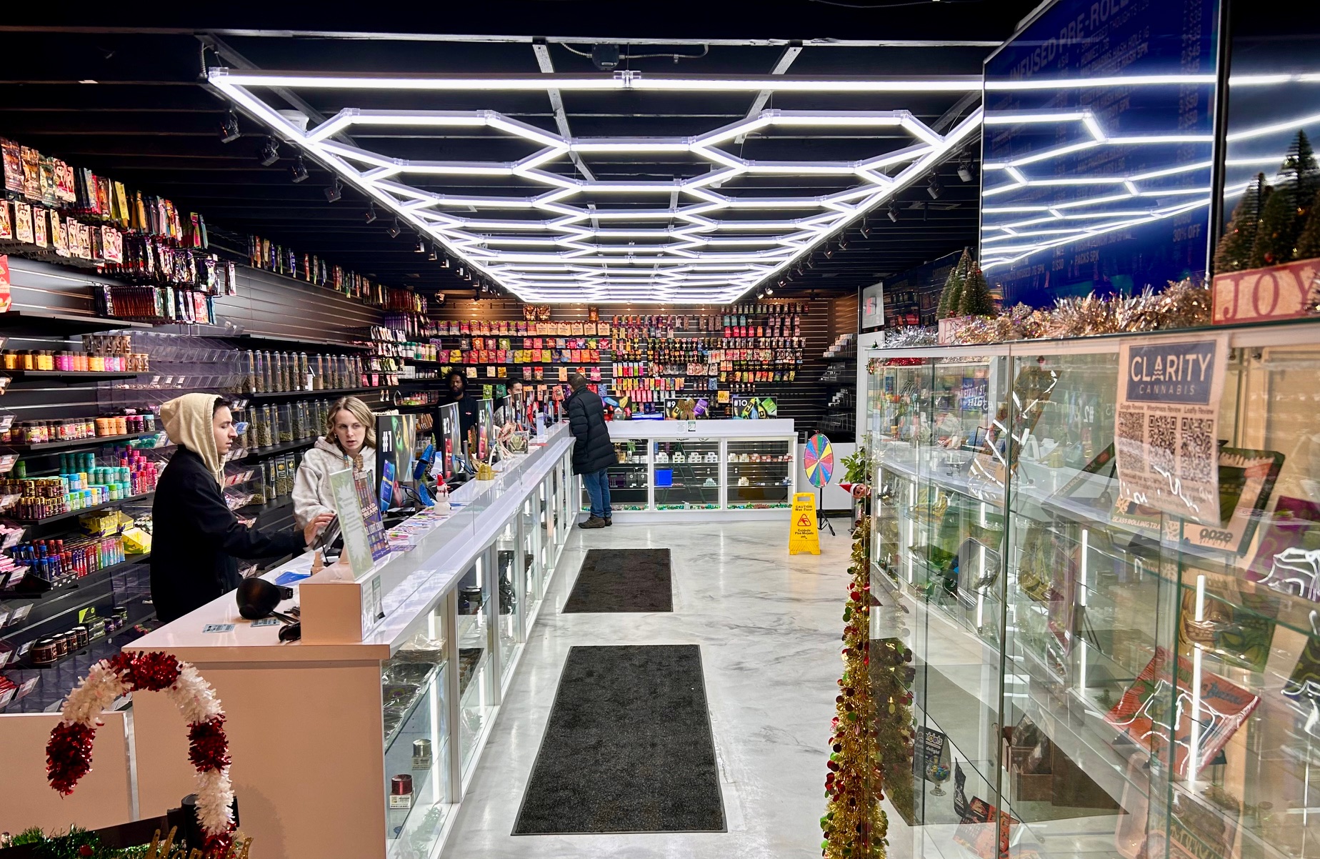 Michigan cannabis sales hit 3-year low amid 24% wholesales tax